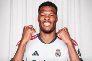 连签三人！弗洛伦蒂诺确认：第三笔引援是邓弗里斯